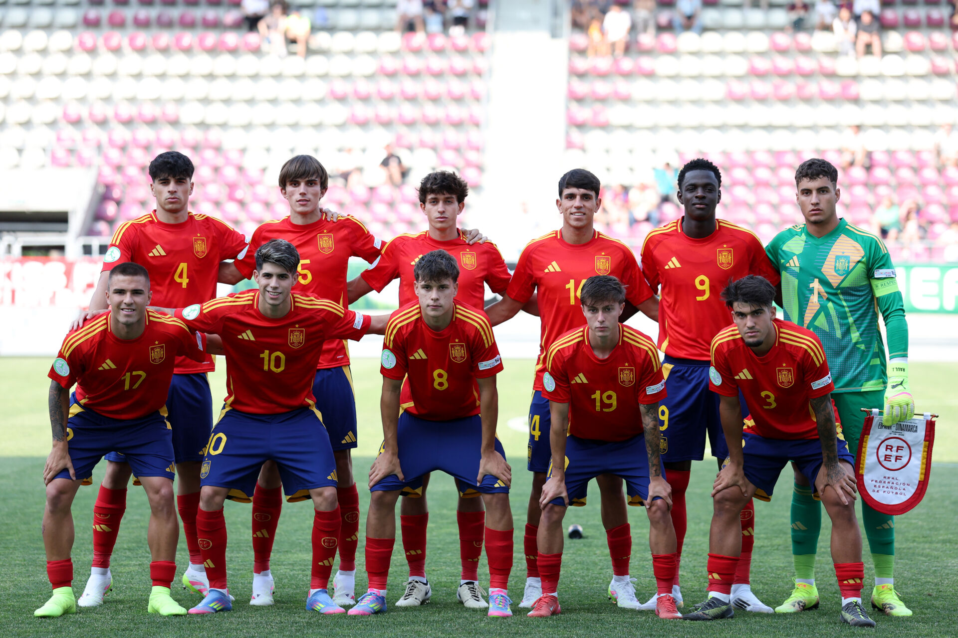 Spania este adeversara de astăzi a României, la Campionatul European de Under19