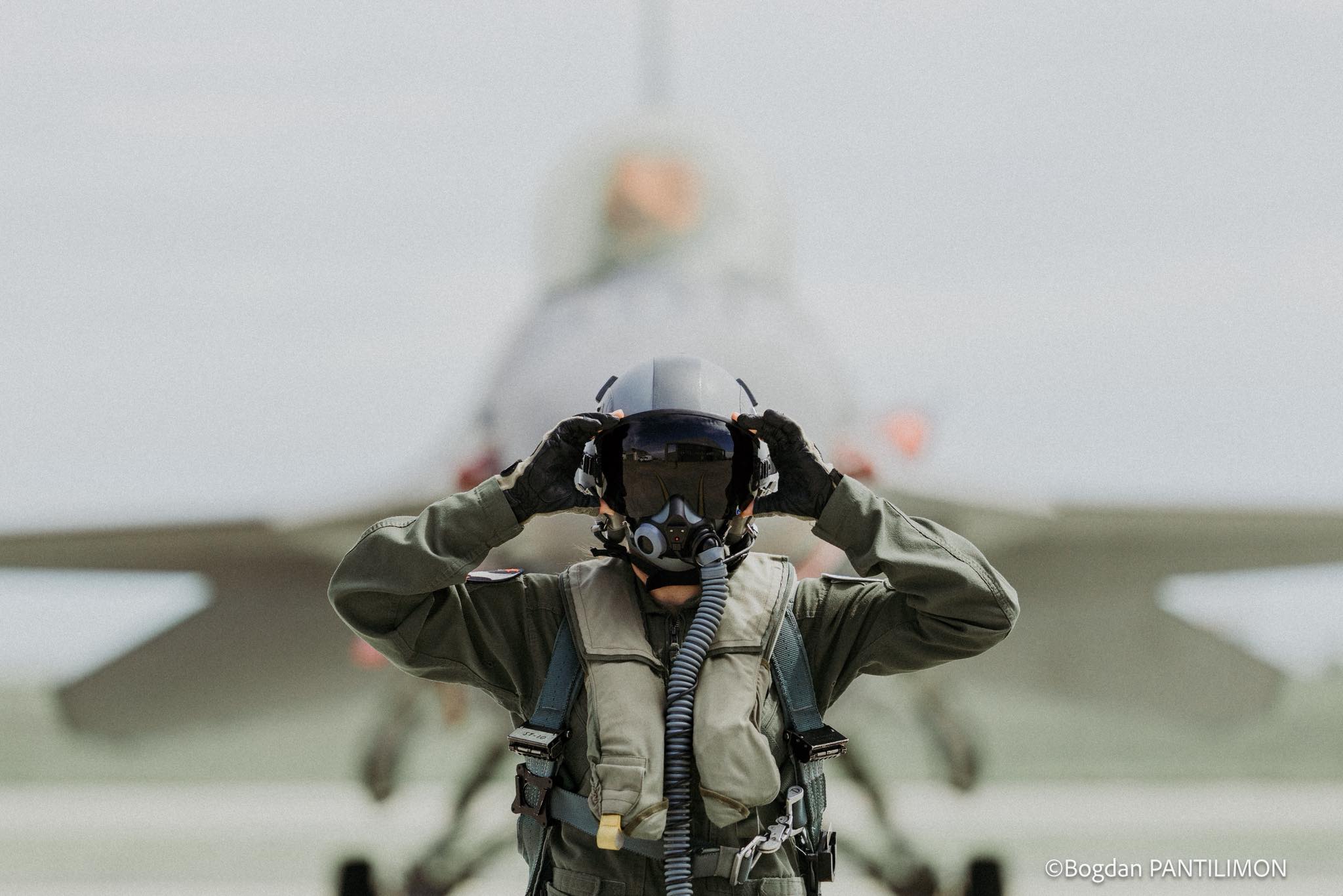 Președintele României, mesaj de Ziua Aviației: Respect și recunoștință pentru Forțele Aeriene