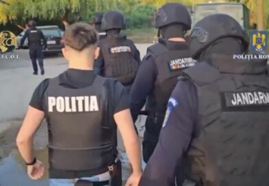 Acțiuni ample împotriva criminalității organizate: Zeci de percheziții și rețineri în doar trei săptămâni