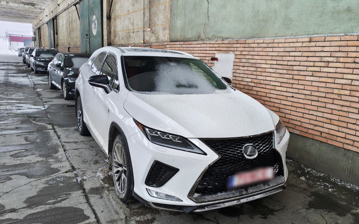 Control în Portul Constanța: mașină căutată în Canada, descoperită de polițiștii de frontieră