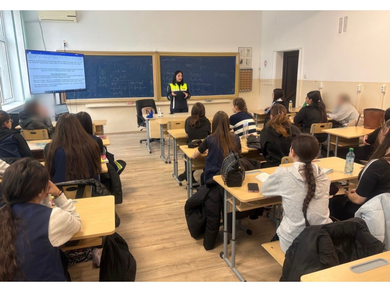 Peste 2000 de activități în școli, într-o săptămână. Poliția intensifică măsurile de siguranță