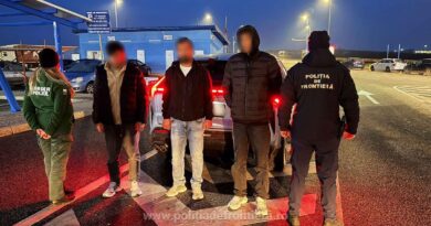 Acțiune BLITZ la Calafat: trei migranți fără documente Schengen, depistați într-o mașină