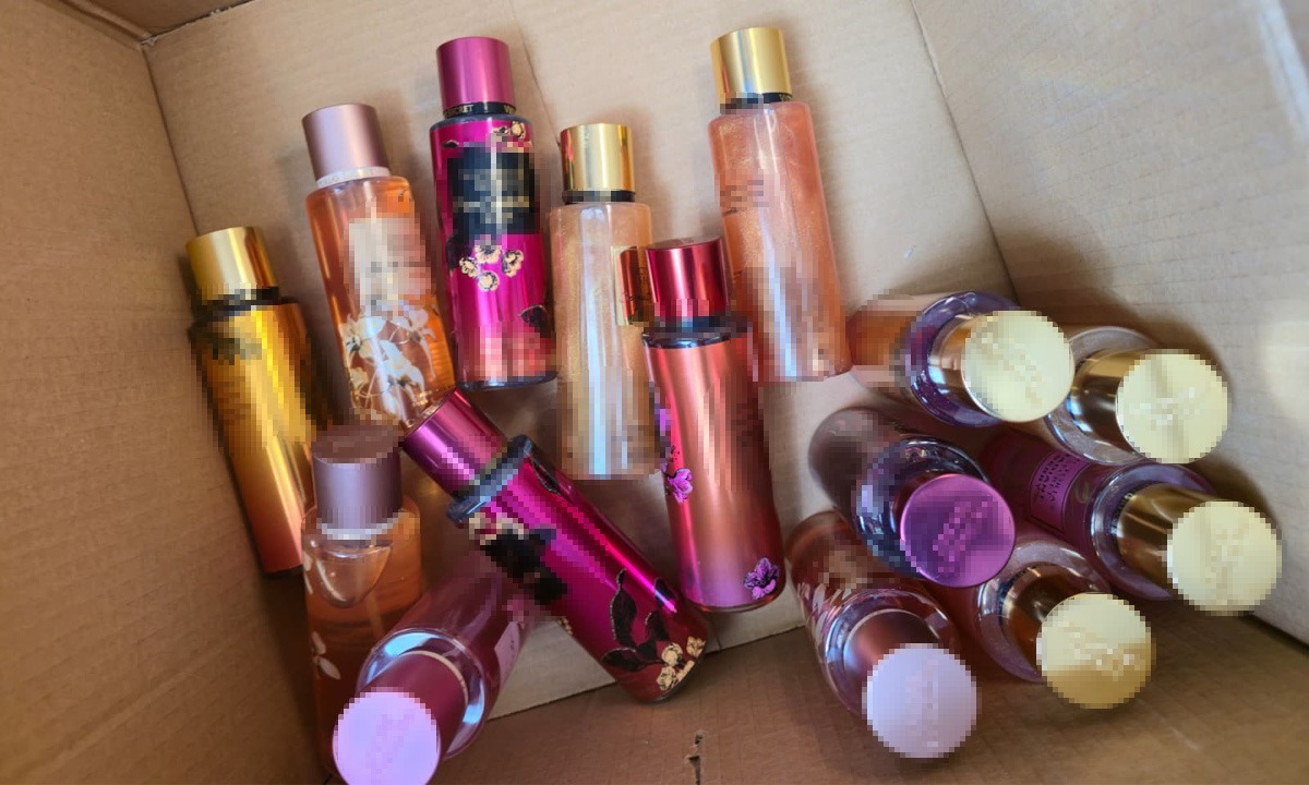 Produse contrafăcute de 270.000 lei descoperite de polițiștii de frontieră constănțeni