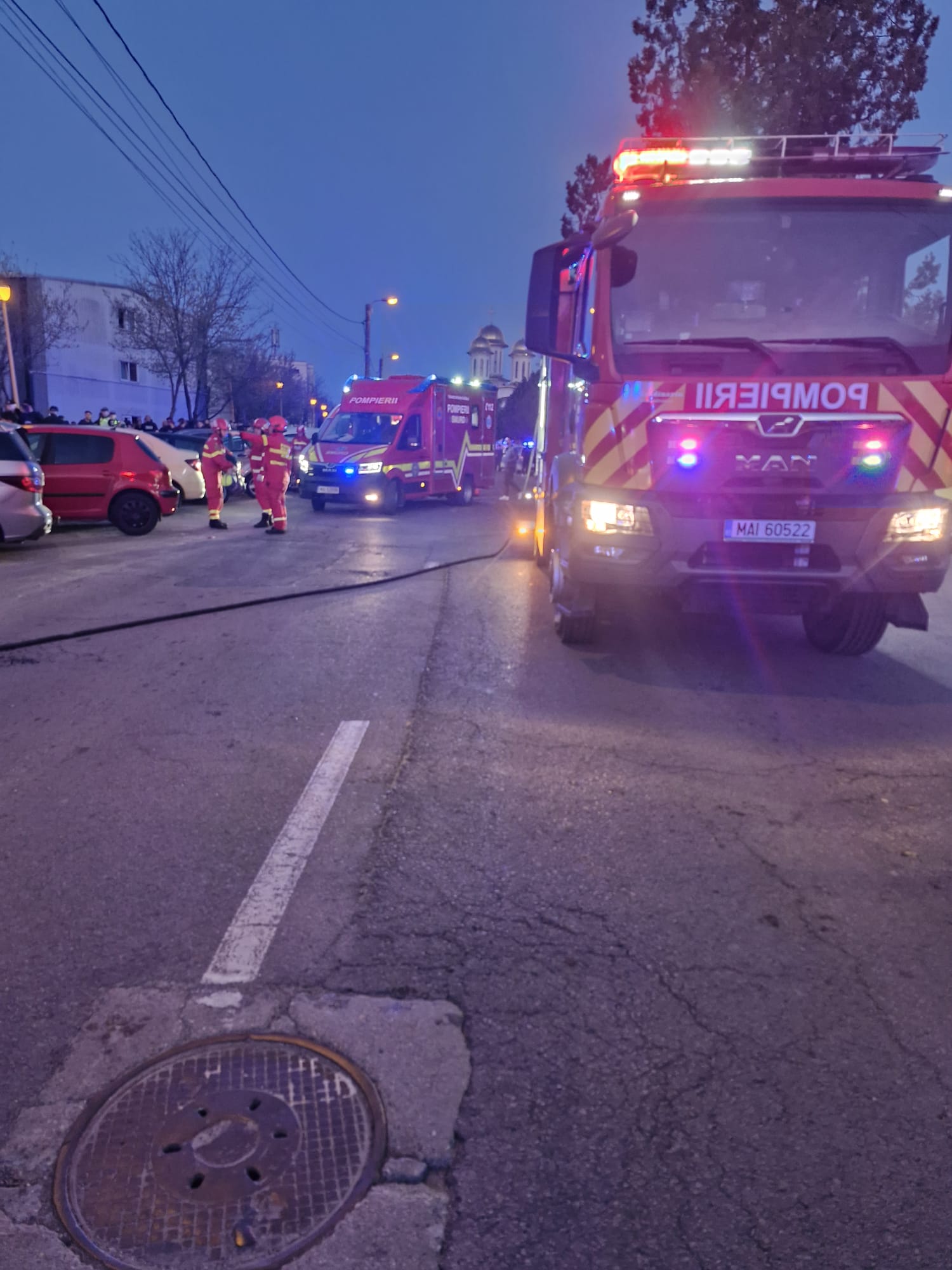 Incendiu la un bloc social din Constanța. A fost activat Planul Roșu de Intervenție