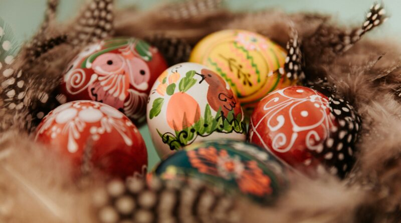 Greșeli frecvente când vopsești ouăle de Paște (și cum să le eviți pentru rezultate perfecte)