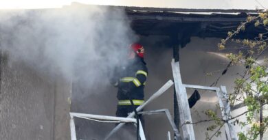 Incendiu puternic în Tulcea: o anexă gospodărească a fost cuprinsă de flăcări