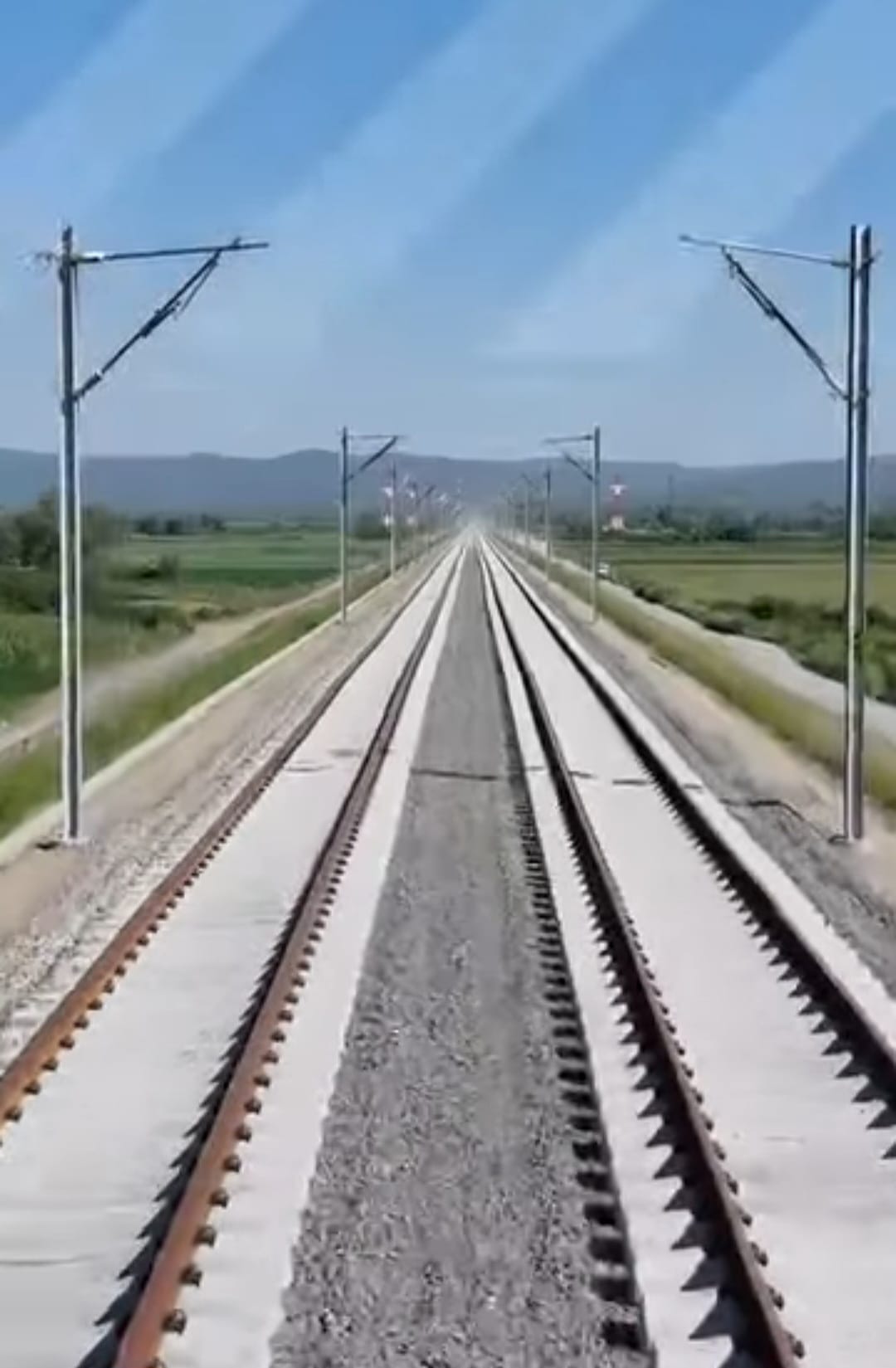 Modernizarea infrastructurii feroviare din Valu lui Traian se apropie de final. Investiție strategică pentru Portul Constanța