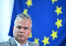 Adrian Veștea, desemnat premier după retragerea lui Eugen Tomac