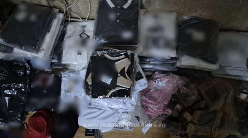 Captură de peste 3.600 de produse suspecte de contrafacere, în autocare venite din Turcia. Marfa valorează peste 800.000 de lei