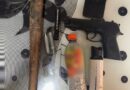 Percheziție în Medgidia! Polițiștii au ridicat un pistol airsoft, o bâtă și un electroșoc