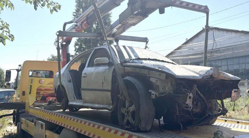 Poliția Locală Constanța a ridicat 37 de mașini abandonate de pe domeniul public. Alte 13 au fost mutate de proprietari