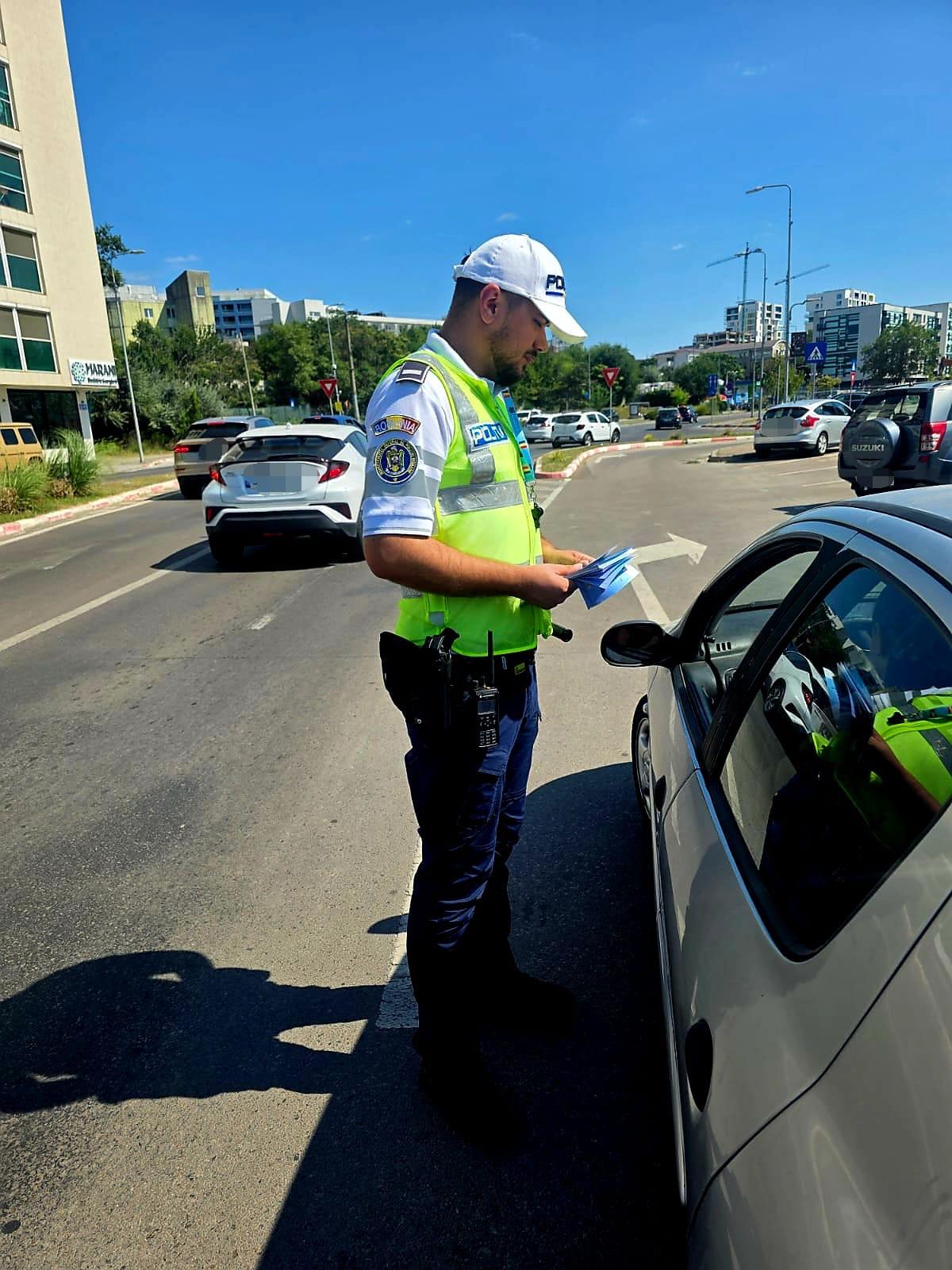 Polițiștii, printre turiști în minivacanța de Sfânta Maria. Acțiuni în Gara Constanța și Costinești