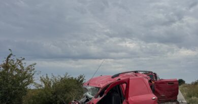 Accident mortal la ieșire din Ciocârlia. Impact între două TIR-uri și un autoturism