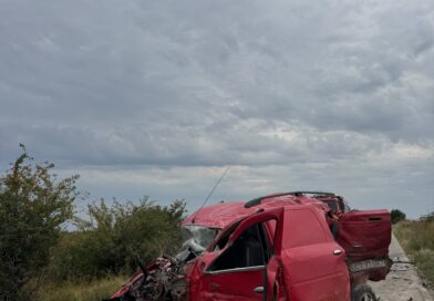 Accident mortal la ieșire din Ciocârlia. Impact între două TIR-uri și un autoturism