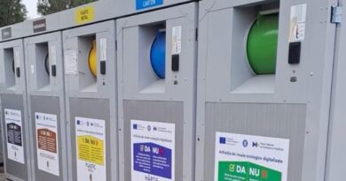 Schimbare majoră pentru colectarea deșeurilor în Constanța. Din 21 septembrie se activează cele 275 de insule ecologice digitalizate