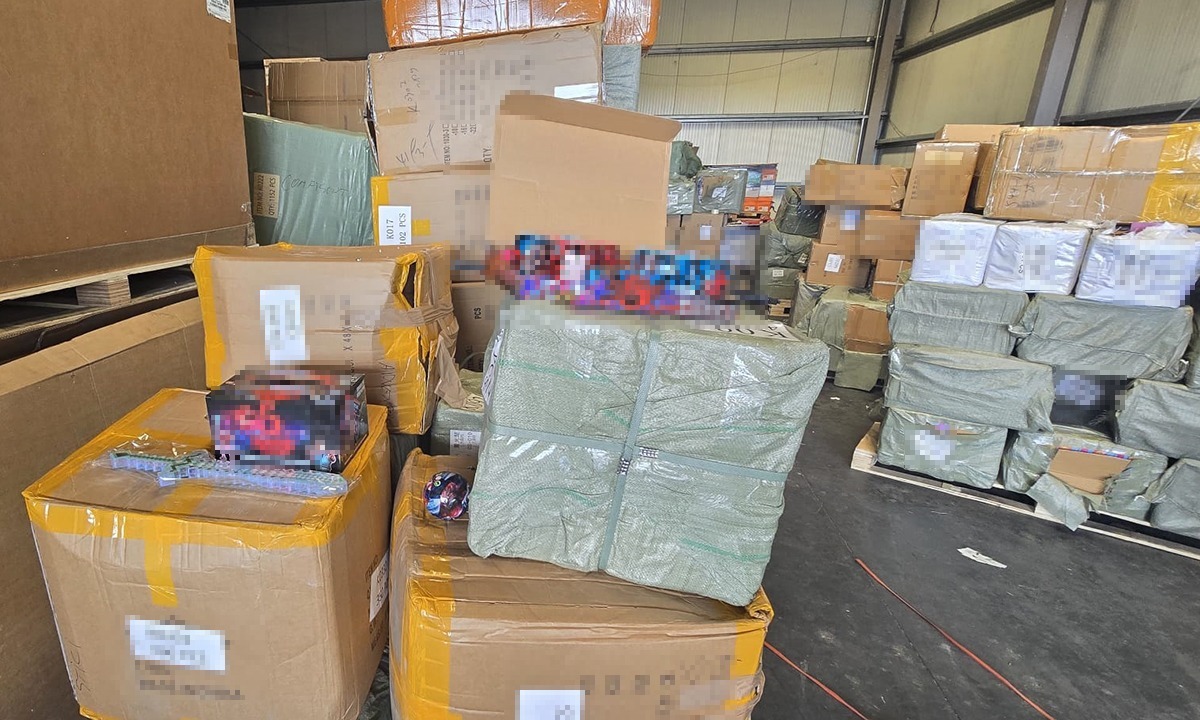 Captură uriașă în Portul Constanța. Aproape 60.000 de jucării suspectate că sunt contrafăcute, descoperite într-un container din China